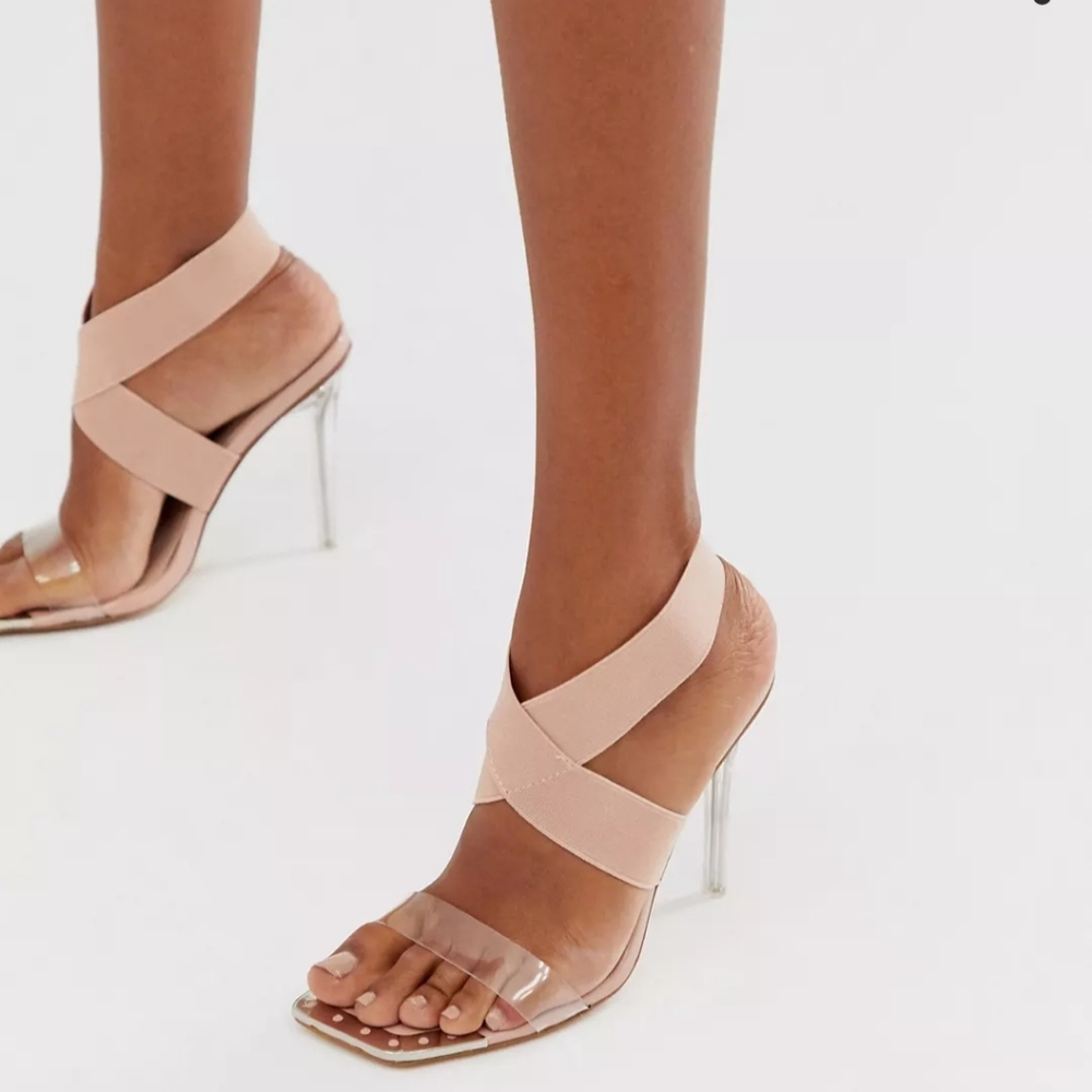 Public Desire Size 6 US. Color Beige